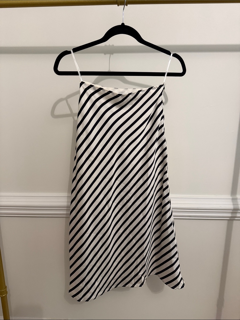 Lulu's Black & White Diagonal Stripe A-Line Skirt